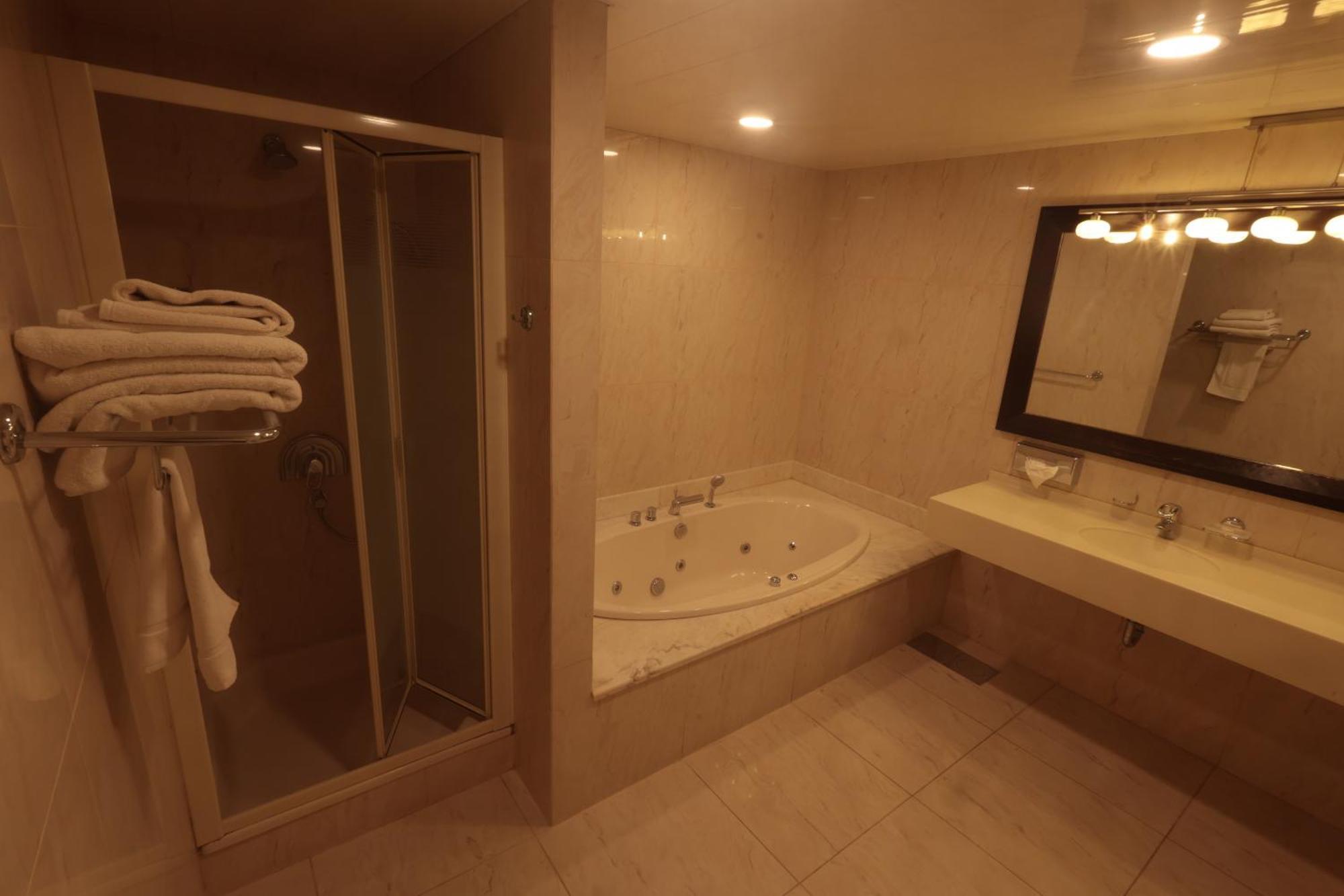 Monteverde Hotel Beit Mery Kültér fotó